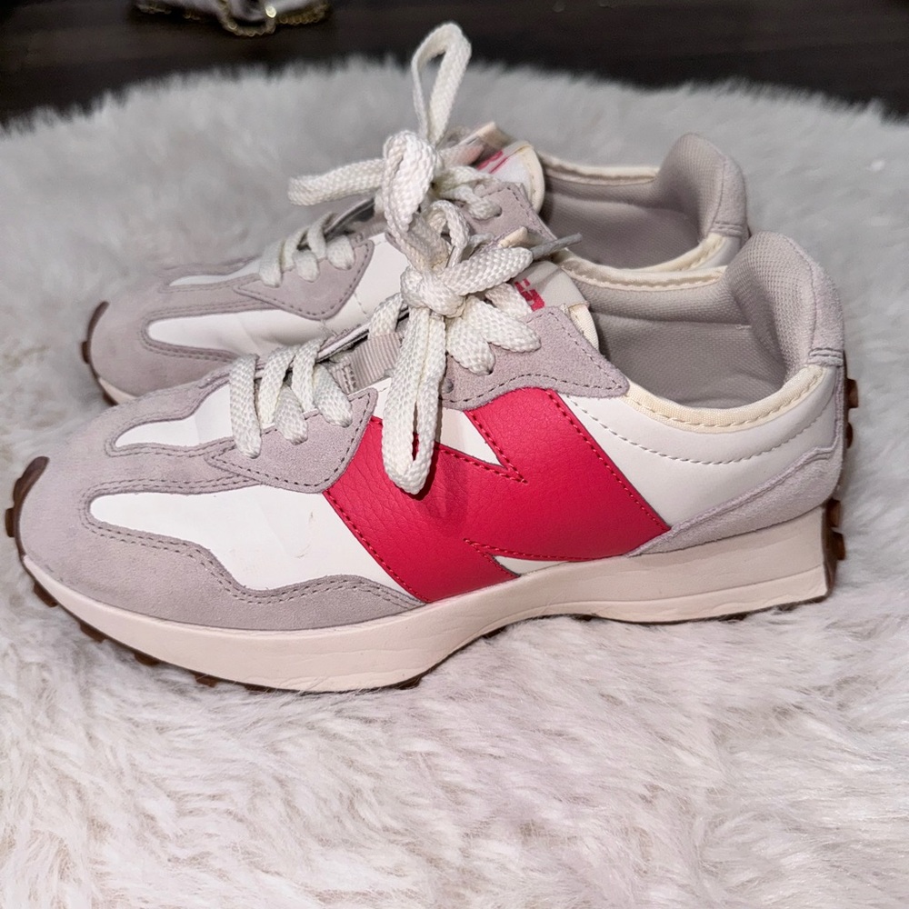 New Balance 327s Pink/Red and White Sneakers